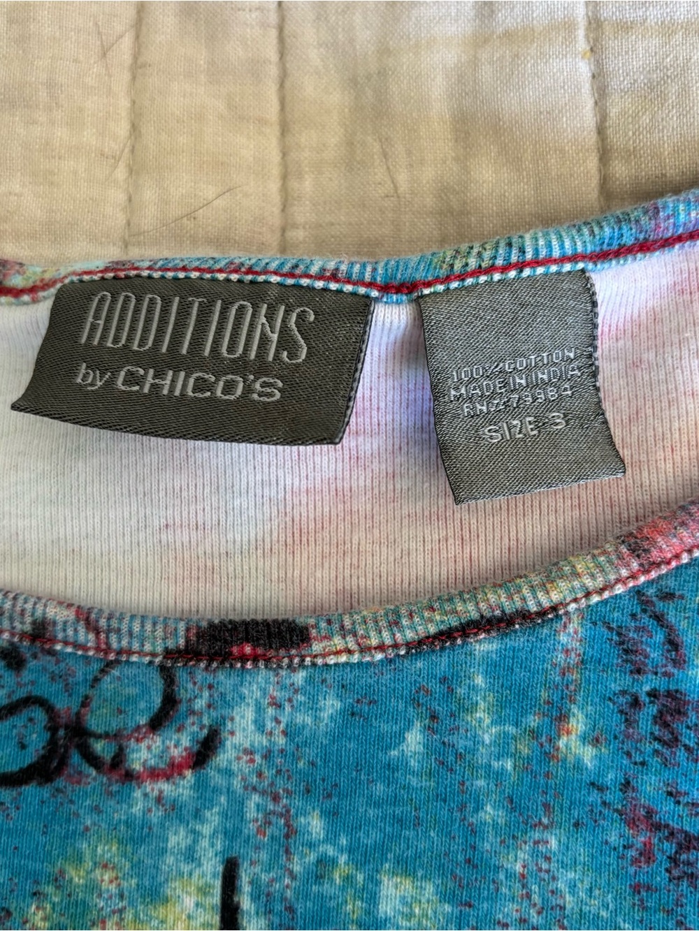 ✨Y2K Chico's Multicolor Abstract Script Long Sleeve Top - Picture 5 of 7